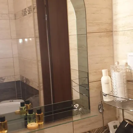 Royal Capital Towers Klimatyzacja & Prywatny Parking & Bezkontaktowe Zameldowanie & Balkon Διαμέρισμα