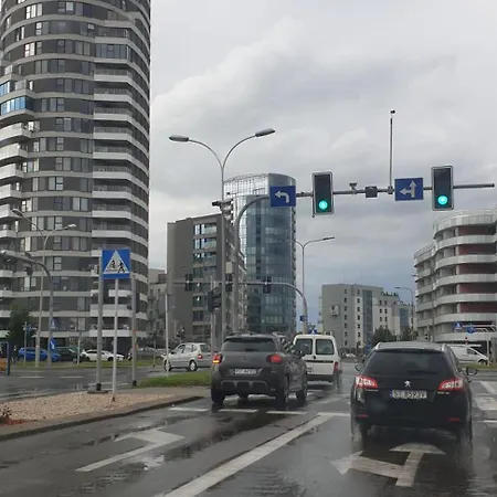 Royal Capital Towers Klimatyzacja & Prywatny Parking & Bezkontaktowe Zameldowanie & Balkon Διαμέρισμα Rzeszów
