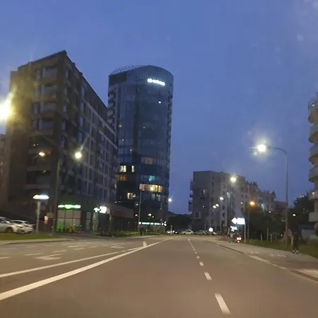 Royal Capital Towers Klimatyzacja & Prywatny Parking & Bezkontaktowe Zameldowanie & Balkon *