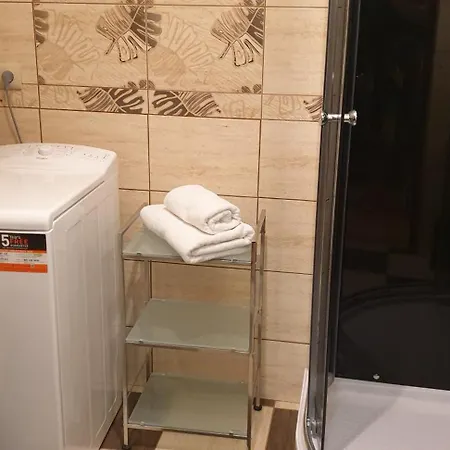 Royal Capital Towers Klimatyzacja & Prywatny Parking & Bezkontaktowe Zameldowanie & Balkon Διαμέρισμα *