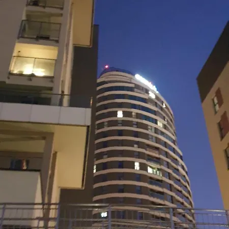 Διαμέρισμα Royal Capital Towers Klimatyzacja & Prywatny Parking & Bezkontaktowe Zameldowanie & Balkon *