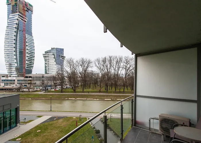 Royal Capital Towers Klimatyzacja & Prywatny Parking & Bezkontaktowe Zameldowanie & Balkon