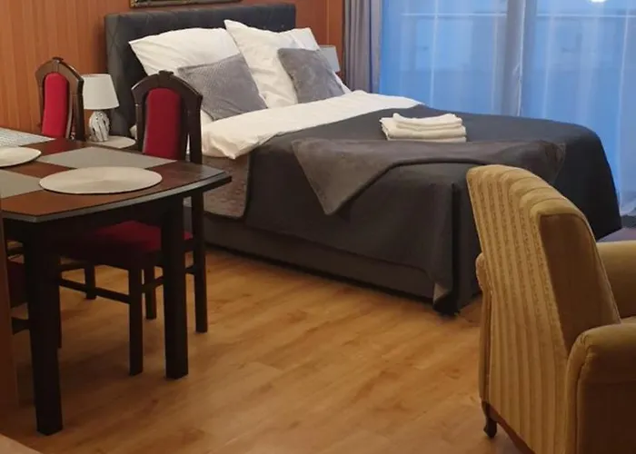 Royal Capital Towers Klimatyzacja & Prywatny Parking & Bezkontaktowe Zameldowanie & Balkon Apartment *