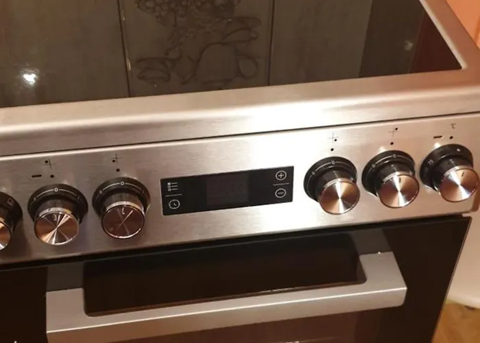 Royal Capital Towers Klimatyzacja & Prywatny Parking & Bezkontaktowe Zameldowanie & Balkon *