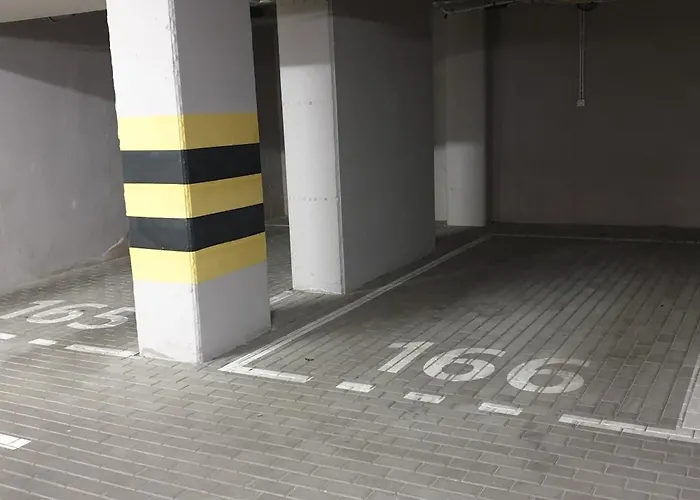 Royal Capital Towers Klimatyzacja & Prywatny Parking & Bezkontaktowe Zameldowanie & Balkon Apartment *