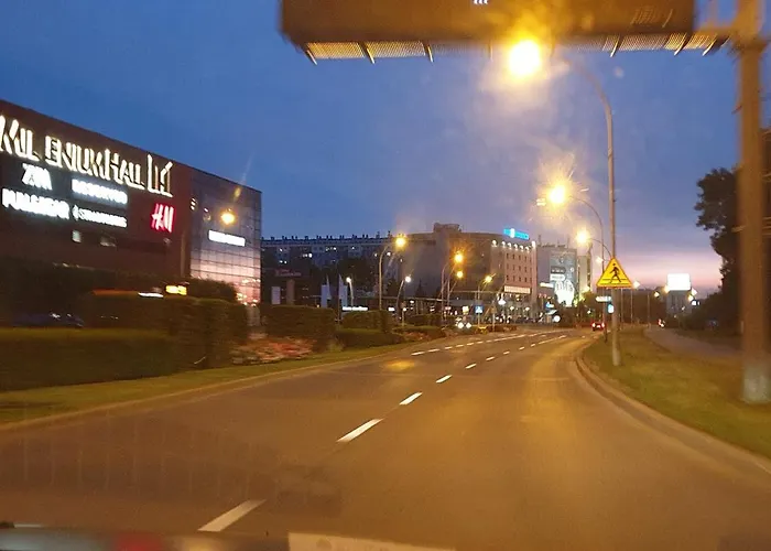 Royal Capital Towers Klimatyzacja & Prywatny Parking & Bezkontaktowe Zameldowanie & Balkon * Rzeszów