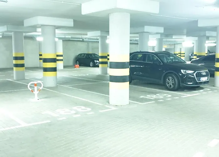 Royal Capital Towers Klimatyzacja & Prywatny Parking & Bezkontaktowe Zameldowanie & Balkon * Rzeszow