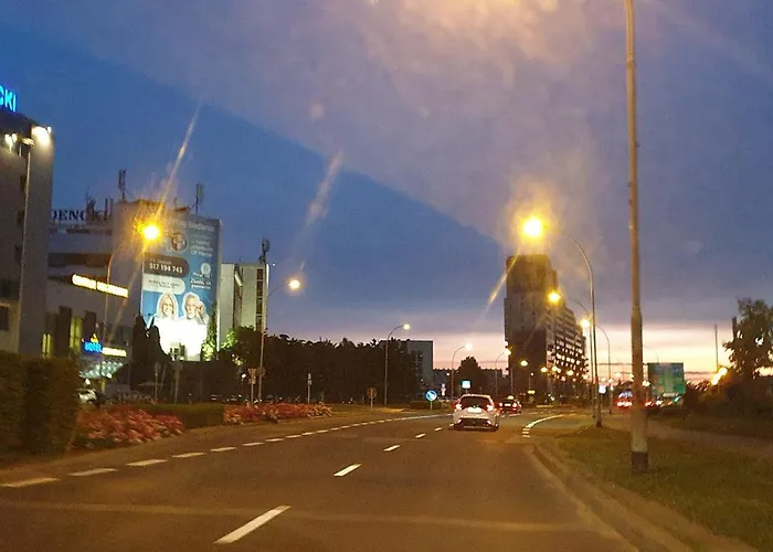 Royal Capital Towers Klimatyzacja & Prywatny Parking & Bezkontaktowe Zameldowanie & Balkon