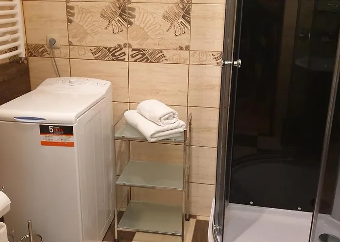 Royal Capital Towers Klimatyzacja & Prywatny Parking & Bezkontaktowe Zameldowanie & Balkon Διαμέρισμα *