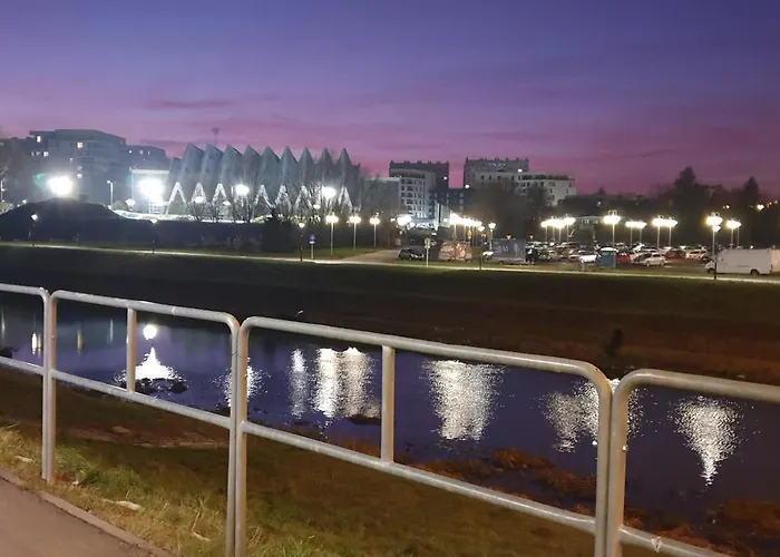 Royal Capital Towers Klimatyzacja & Prywatny Parking & Bezkontaktowe Zameldowanie & Balkon Διαμέρισμα Rzeszów