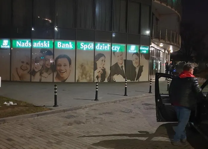 Royal Capital Towers Klimatyzacja & Prywatny Parking & Bezkontaktowe Zameldowanie & Balkon * Rzeszow