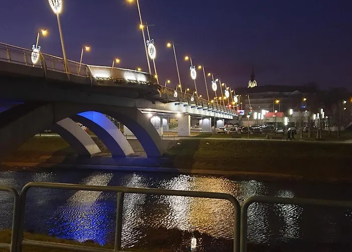 Royal Capital Towers Klimatyzacja & Prywatny Parking & Bezkontaktowe Zameldowanie & Balkon Διαμέρισμα Rzeszów